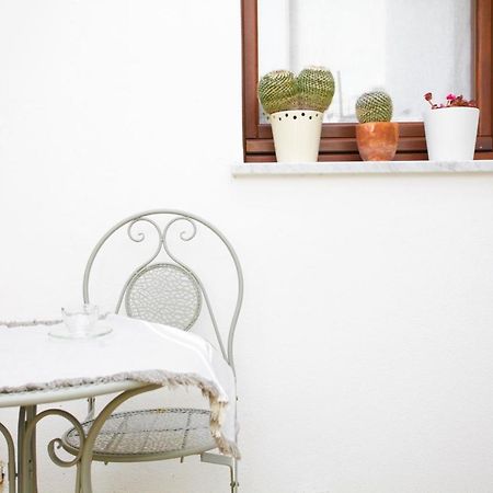 Mamu Apartment Алгеро Екстериор снимка