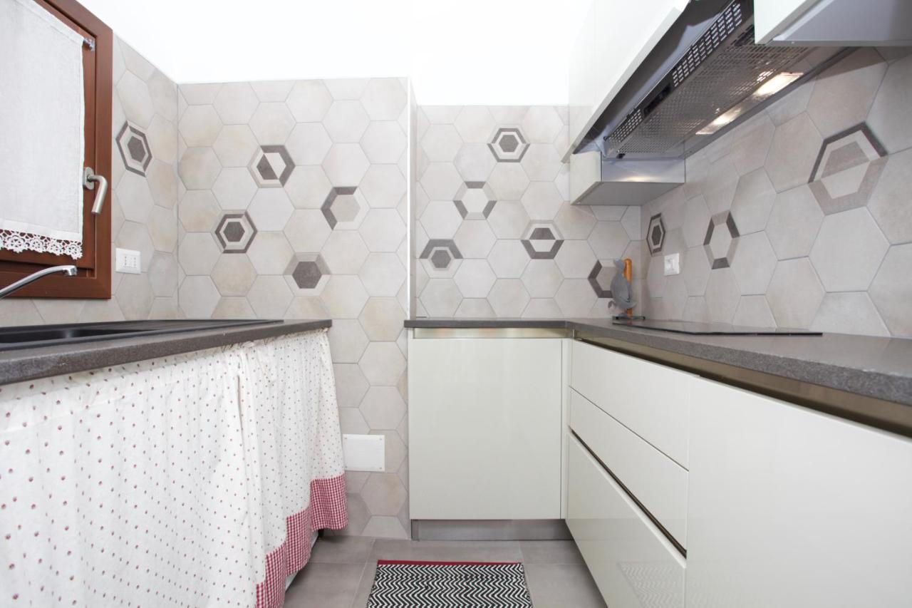 Mamu Apartment Алгеро Екстериор снимка